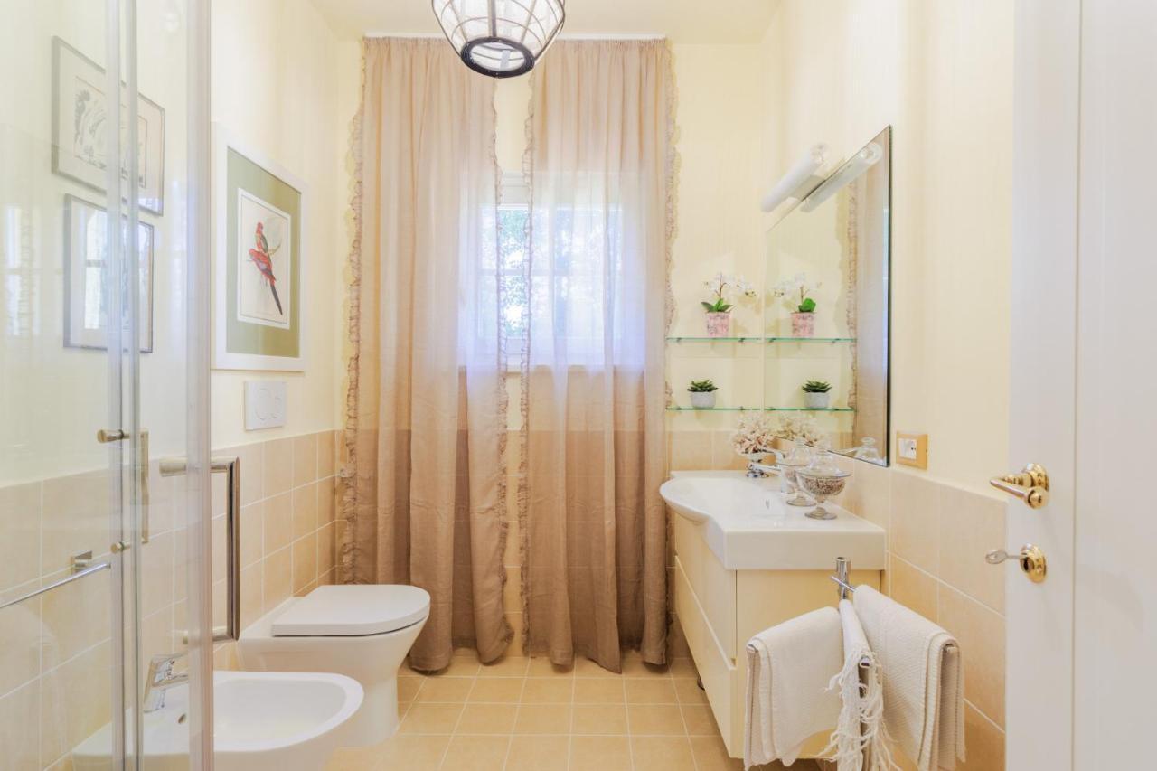 Villa Bassotta, A Charming Cottage Lucca Luaran gambar