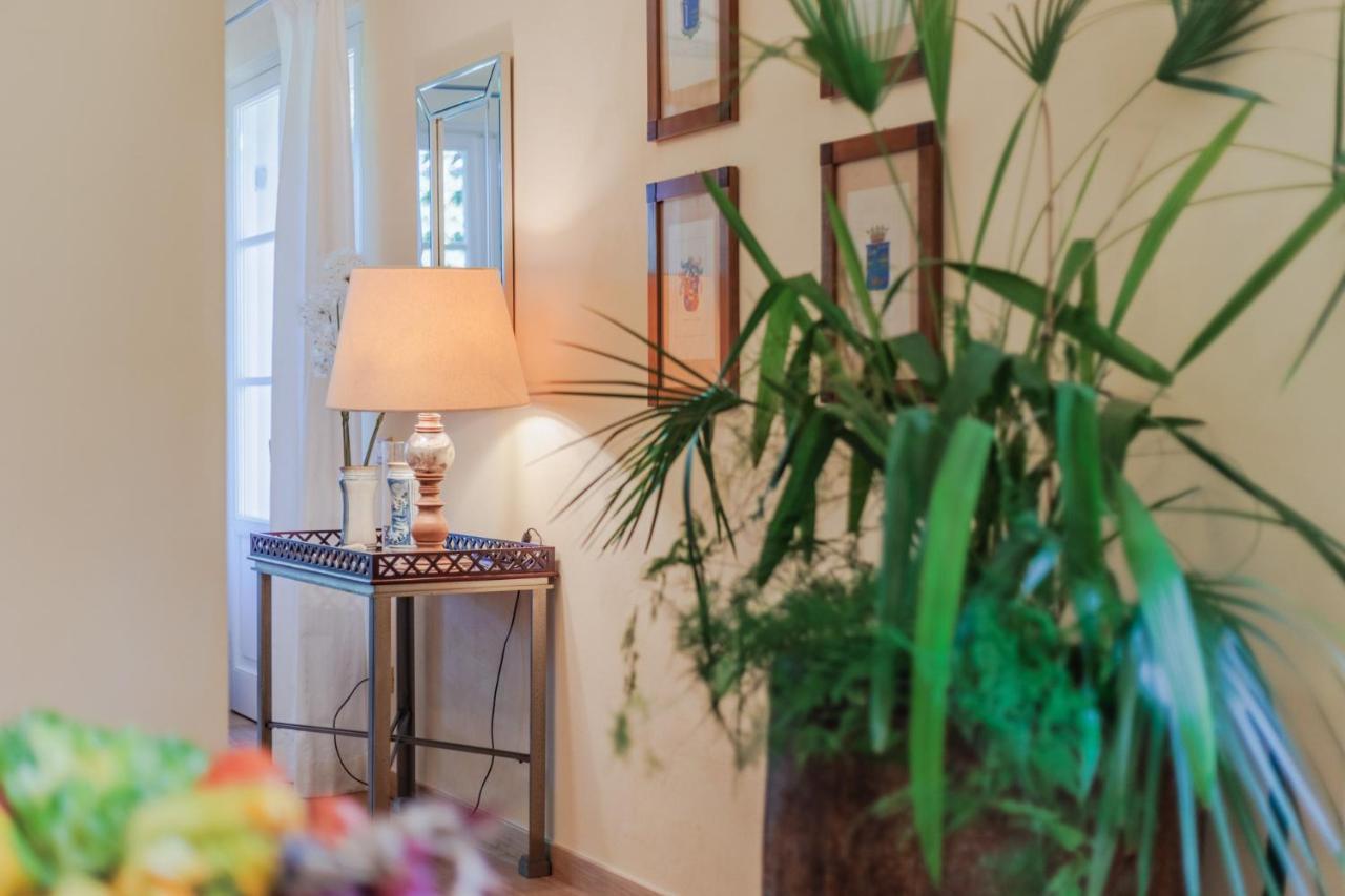 Villa Bassotta, A Charming Cottage Lucca Luaran gambar
