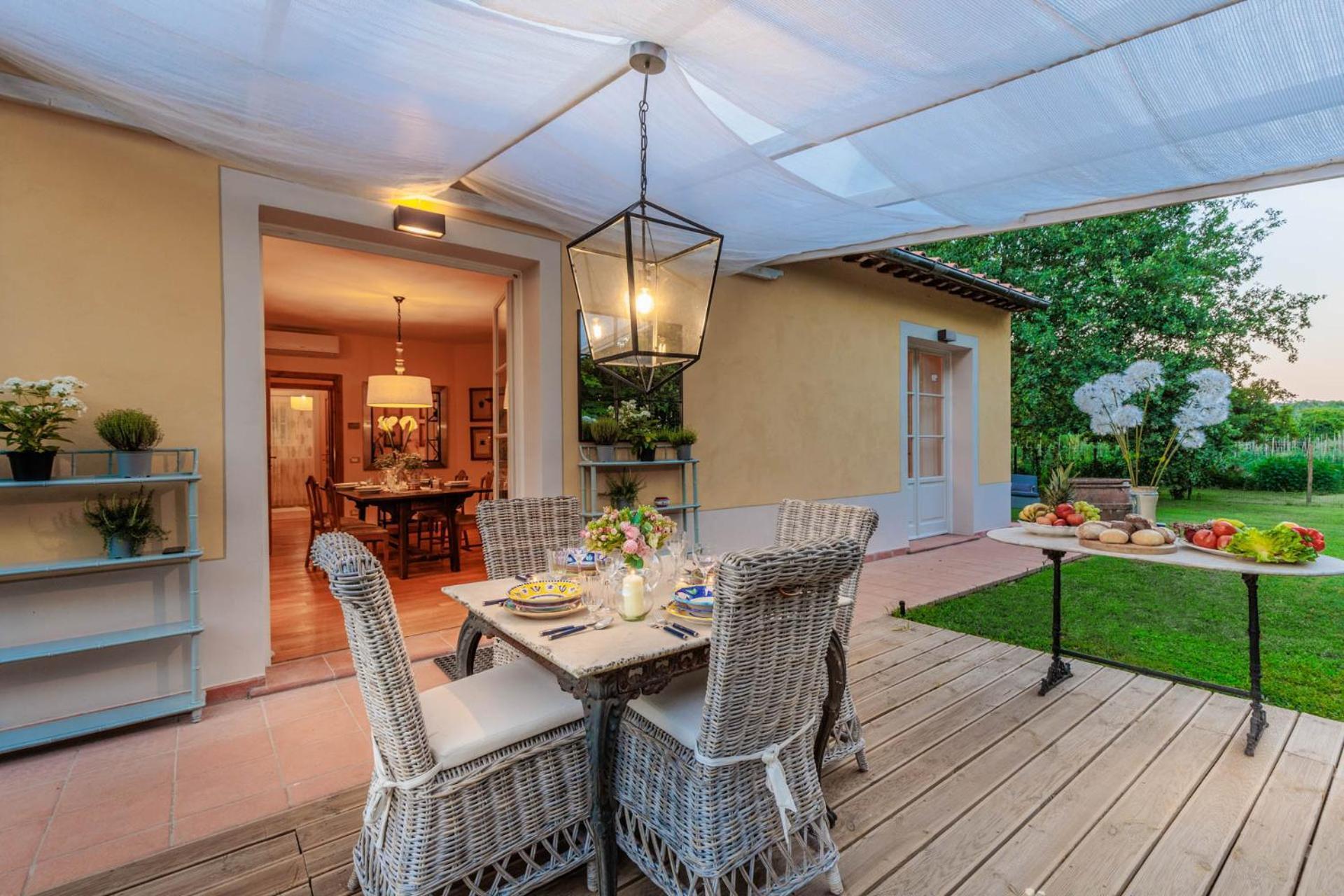 Villa Bassotta, A Charming Cottage Lucca Luaran gambar
